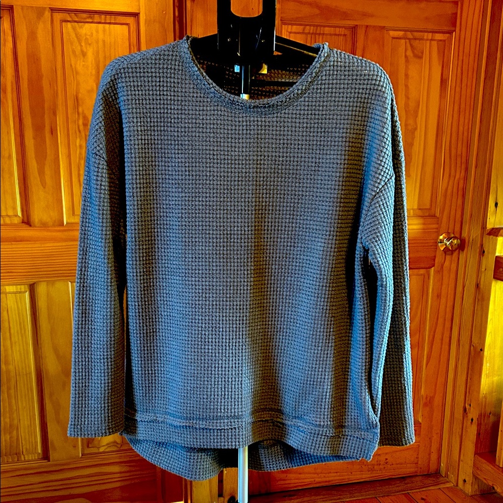 Grace & Lace blue/grey Crewneck top